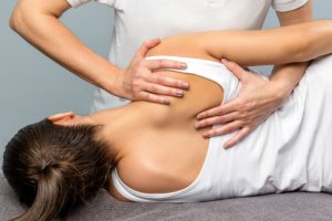 Reasons You Should See a Specialist When You Suffer from Shoulder Pain